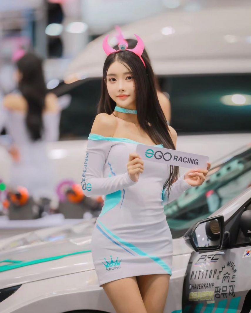 2024 Auto Salon Week Isia