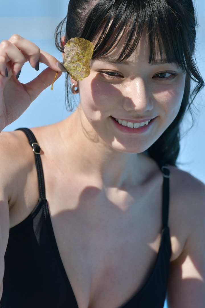 Rena Miyashita in a black bikini