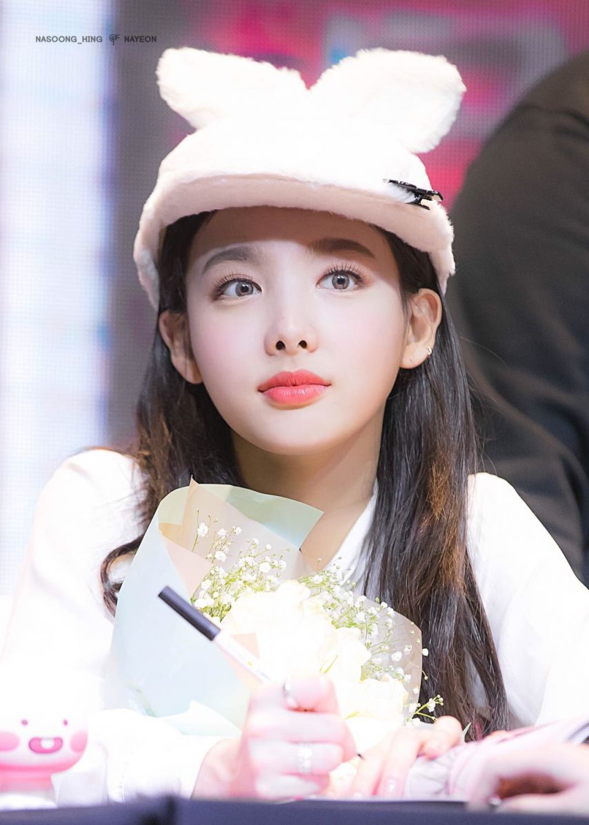 Twice Nayeon