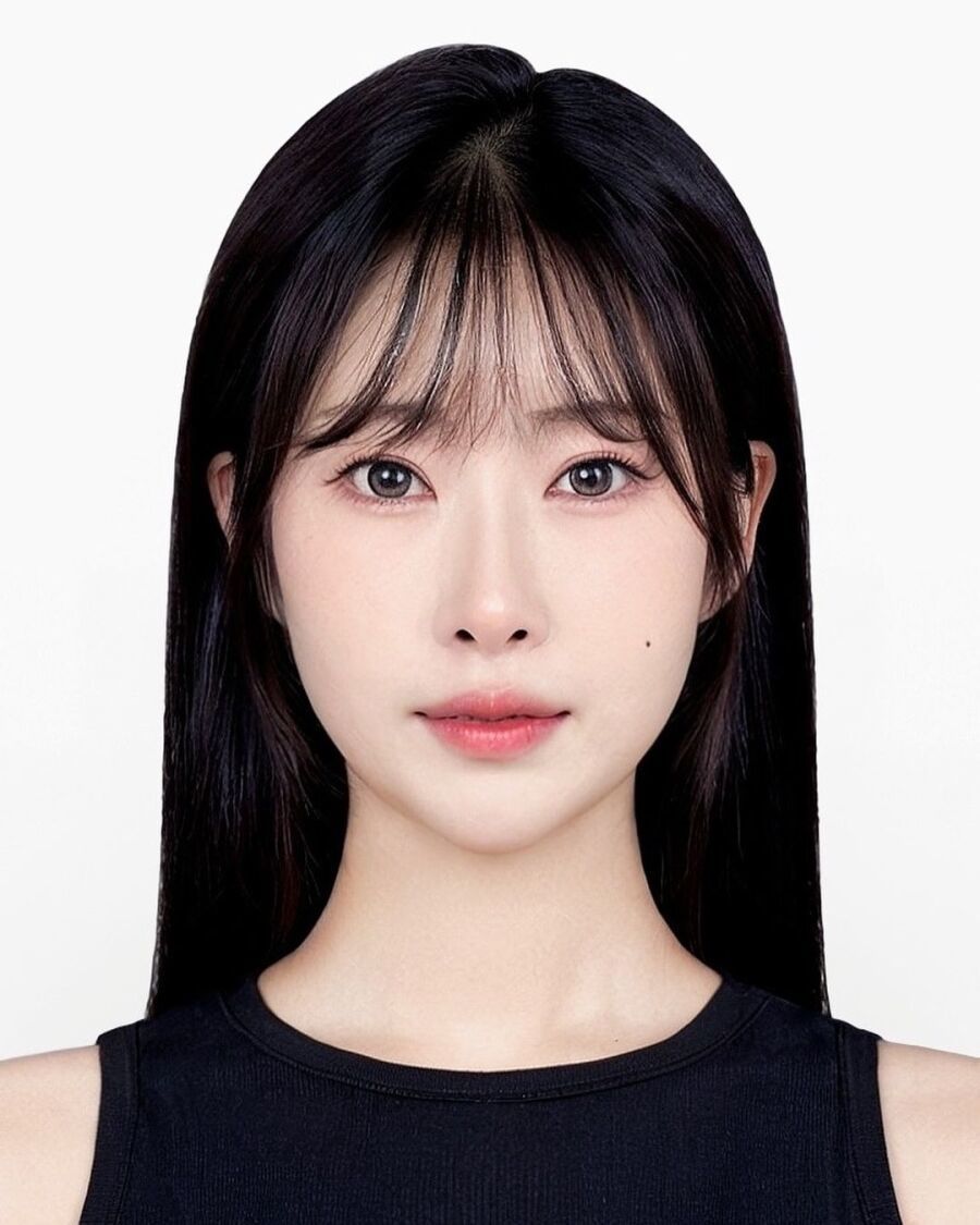 Lee Se-young, born again with full body plastic surgery